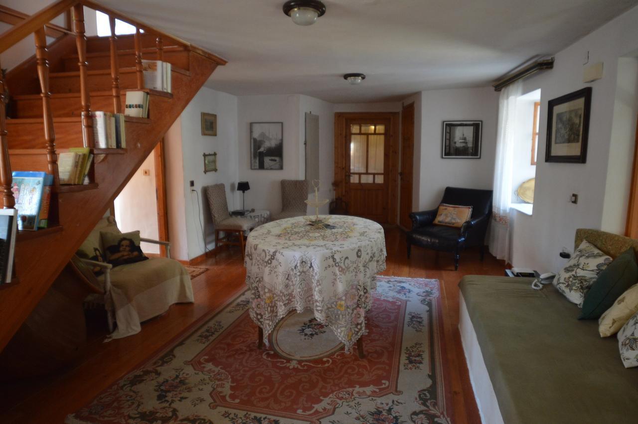 Vila Molivos Tower Mithimna Pokoj fotografie